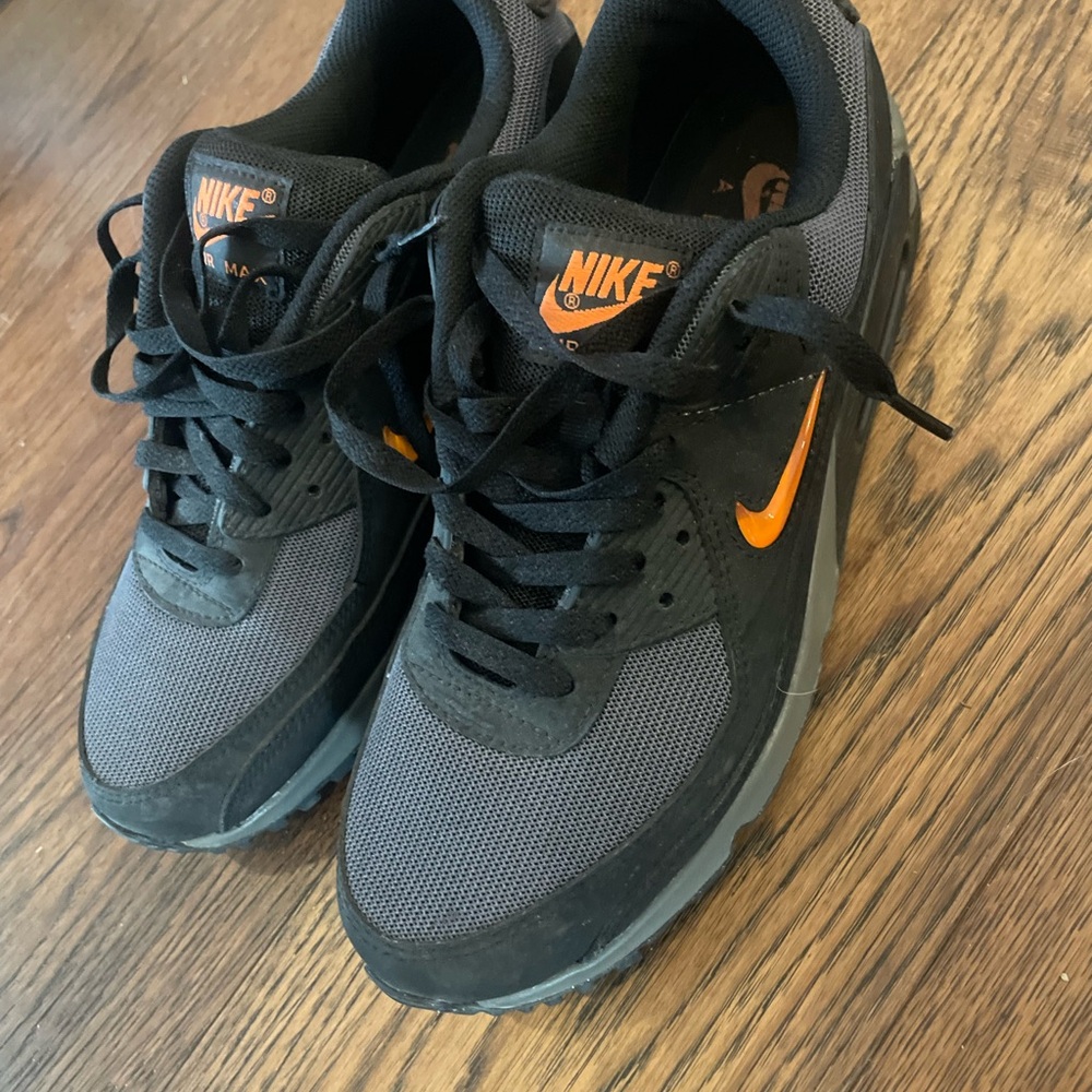 Nike Air Max Men's Black and Orange Sneakers